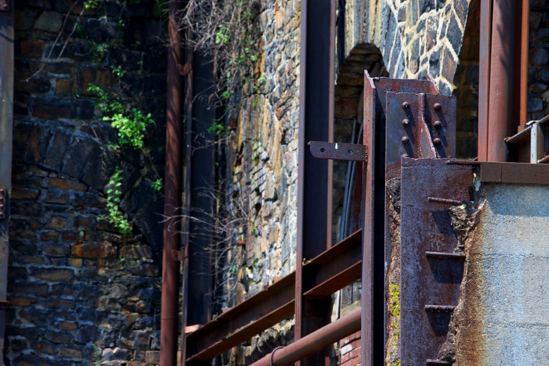 Illustration for article titled Steel Stacks